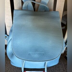 Portland Leather Bucket Backpack in Dream